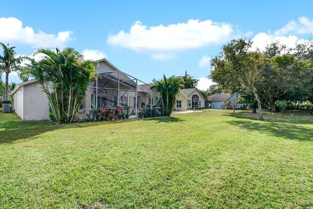 2208 Soundings Court, Greenacres, FL 33413