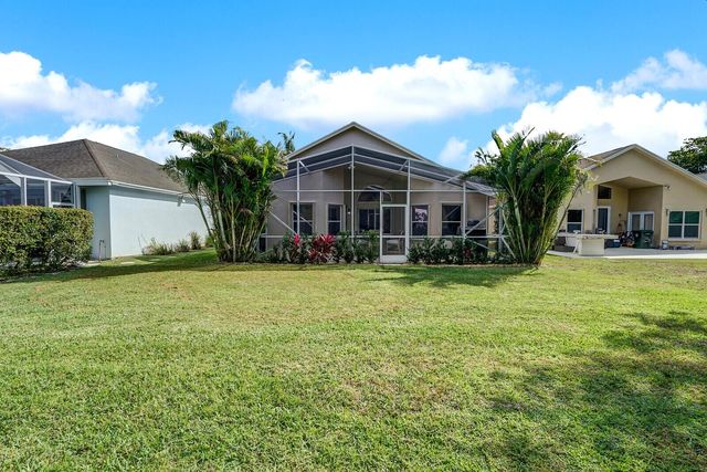 2208 Soundings Court, Greenacres, FL 33413