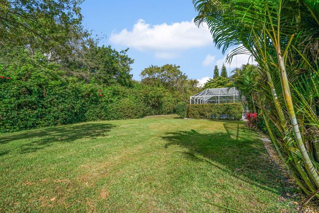 2208 Soundings Court, Greenacres, FL 33413