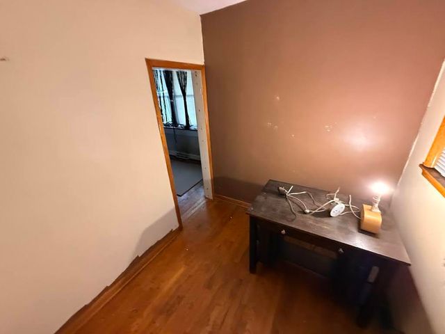 10003 S Exchange Avenue, Chicago, IL 60617