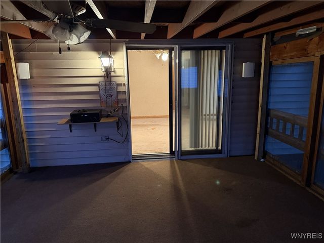 57 Lorraine Place, West Seneca, NY 14224