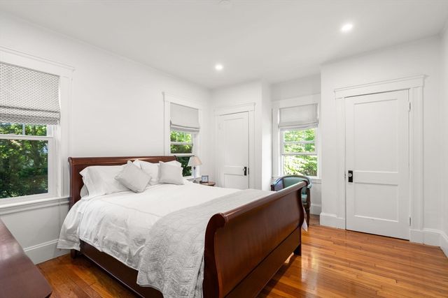 20 Lawndale Street 20, Belmont, MA 02478