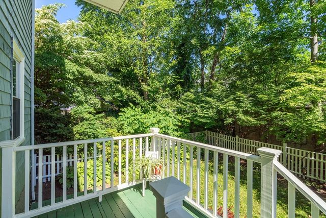20 Lawndale Street 20, Belmont, MA 02478