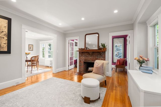 20 Lawndale Street 20, Belmont, MA 02478