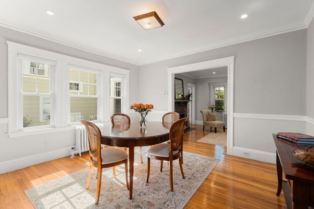 20 Lawndale Street 20, Belmont, MA 02478