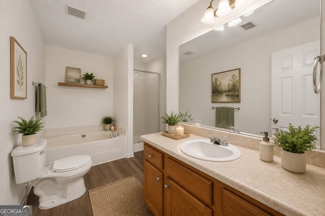 4542 Parkview Square, Atlanta, GA 30349