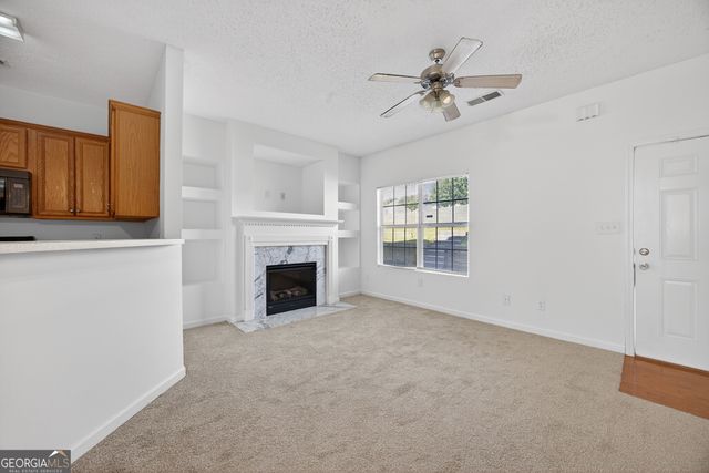 4542 Parkview Square, Atlanta, GA 30349