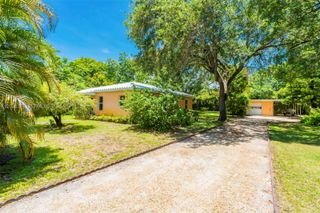955 NE 128th Street, North Miami, FL 33161