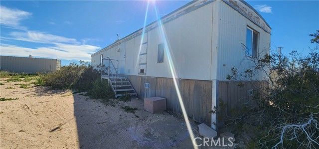 6042 Milne Road, Landers, CA 92285
