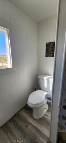 6042 Milne Road, Landers, CA 92285