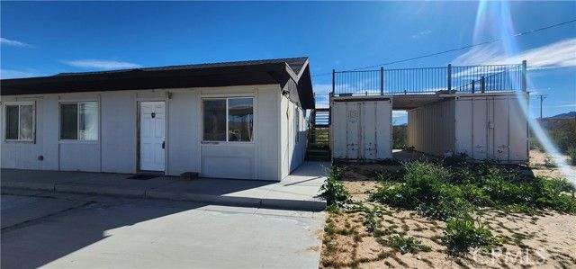6042 Milne Road, Landers, CA 92285