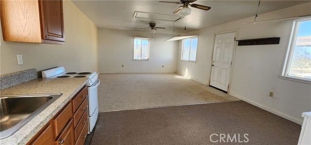 6042 Milne Road, Landers, CA 92285