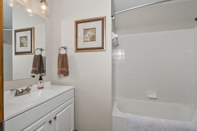2177 Treetop Lane, Hebron, KY 41048