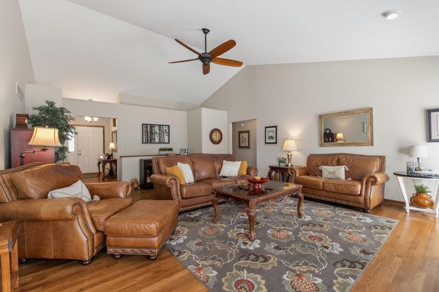 2177 Treetop Lane, Hebron, KY 41048