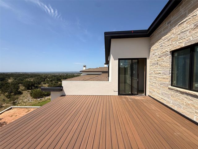 100 Nattie Woods, Horseshoe Bay, TX 78657