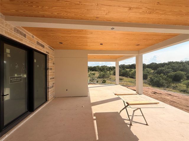 100 Nattie Woods, Horseshoe Bay, TX 78657