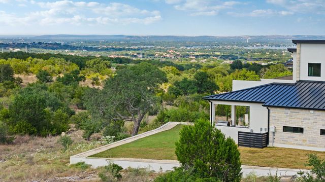 100 Nattie Woods, Horseshoe Bay, TX 78657