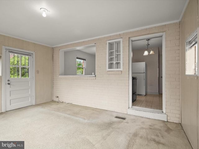 5011 36TH PL, Hyattsville, MD 20782