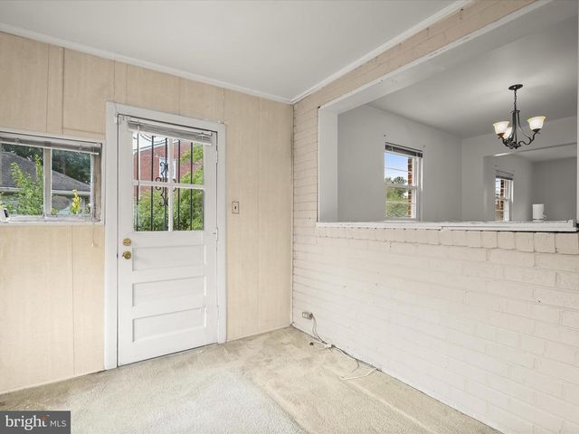 5011 36TH PL, Hyattsville, MD 20782