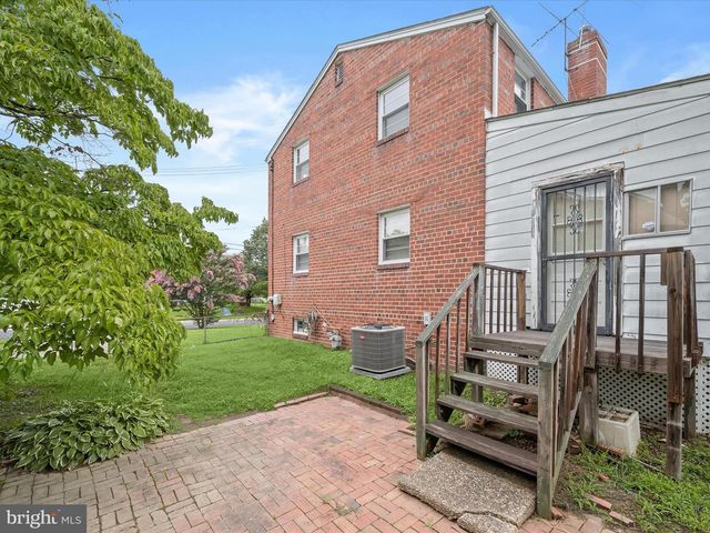 5011 36TH PL, Hyattsville, MD 20782