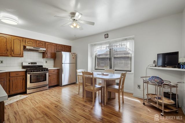1401 North Oaks Boulevard, North Brunswick, NJ 08902