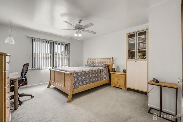 1401 North Oaks Boulevard, North Brunswick, NJ 08902