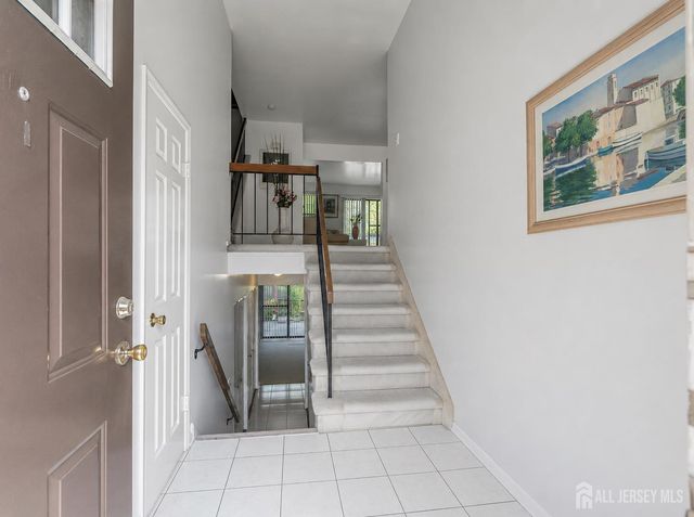 1401 North Oaks Boulevard, North Brunswick, NJ 08902