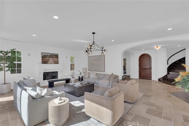 510 E. Viewcrest, Azusa, CA 91702