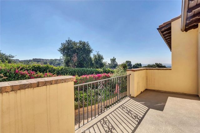510 E. Viewcrest, Azusa, CA 91702