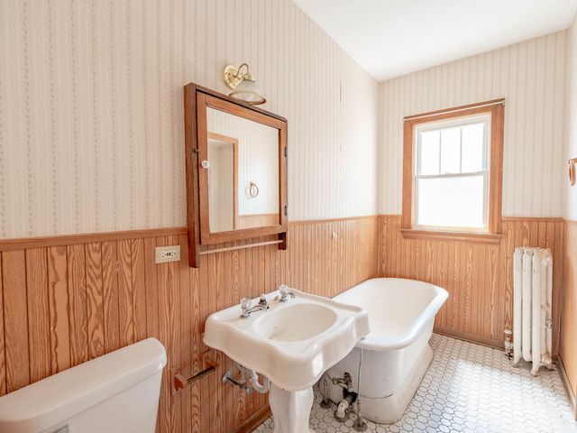 10735 S Prospect Avenue, Chicago, IL 60643