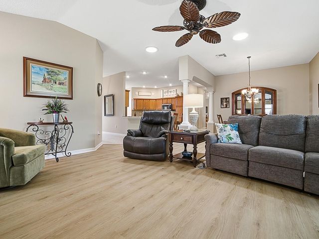 2246 DARLINGTON DRIVE, The Villages, FL 32162