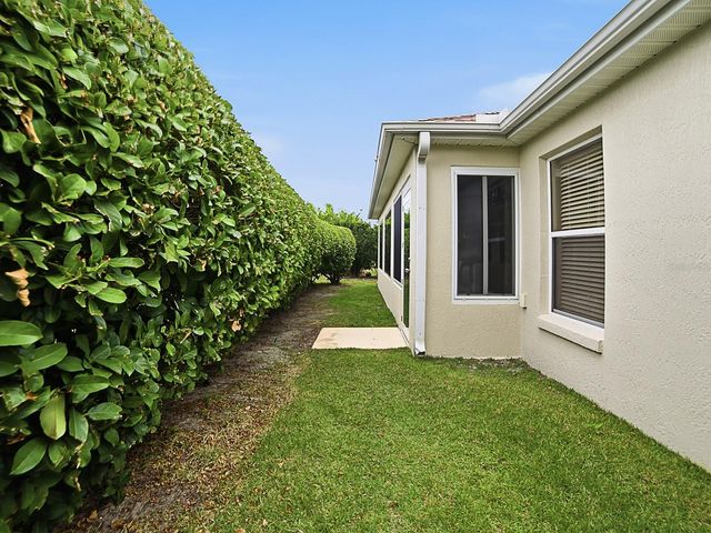 2246 DARLINGTON DRIVE, The Villages, FL 32162