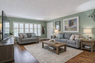 3011 Mahanna Springs Drive B, Dallas, TX 75235