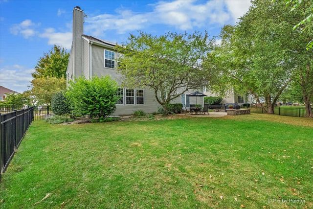 1075 ROBINSON Street, Elburn, IL 60119
