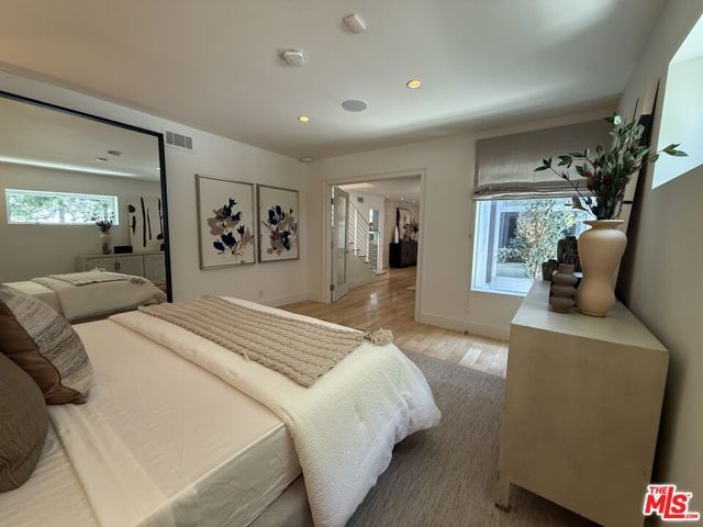 507 N Lucerne Boulevard, Los Angeles, CA 90004