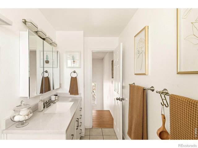 16930 E Stanford Avenue, Aurora, CO 80015
