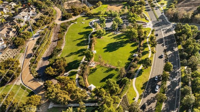 14 Garrison Loop, Ladera Ranch, CA 92694