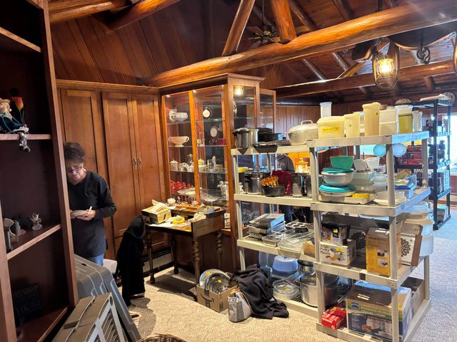 1024 Huron, Tawas City, MI 48763