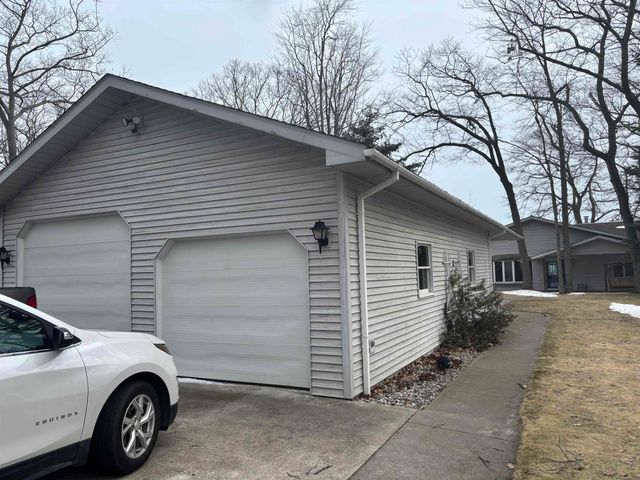 1024 Huron, Tawas City, MI 48763