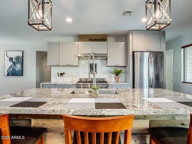 8526 E VISTA Drive, Scottsdale, AZ 85250