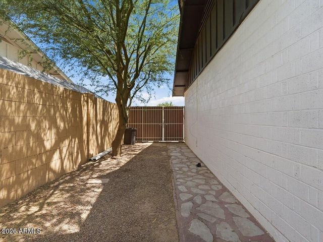 8526 E VISTA Drive, Scottsdale, AZ 85250