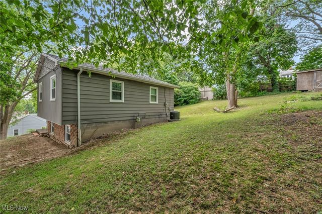 412 Stevenson Avenue, Akron, OH 44312