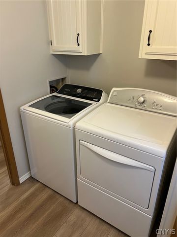 215 BRETT BRAE, New Hartford, NY 13323