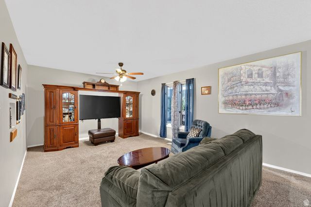 3016 W 5650 S, Roy, UT 84067