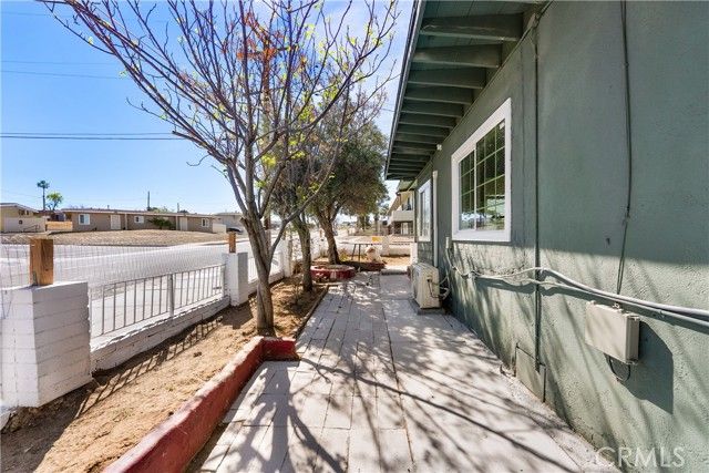 625 E Freedrick Street, Barstow, CA 92311