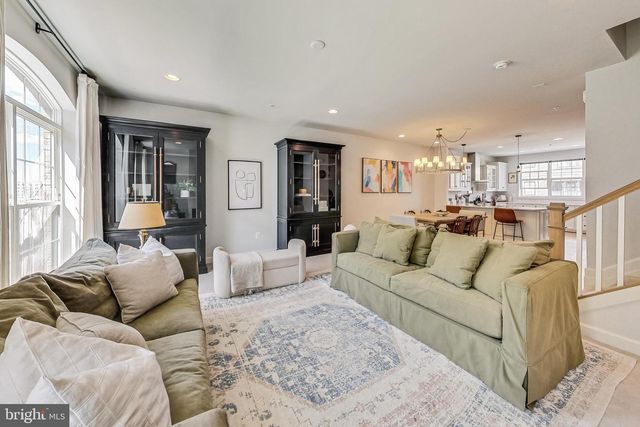 509 TRIGGERFISH DR, National Harbor, MD 20745