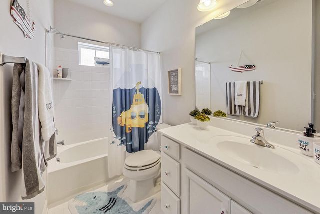 509 TRIGGERFISH DR, National Harbor, MD 20745