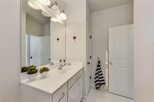 509 TRIGGERFISH DR, National Harbor, MD 20745