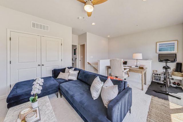 509 TRIGGERFISH DR, National Harbor, MD 20745