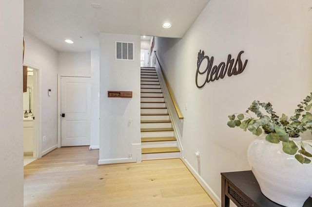 509 TRIGGERFISH DR, National Harbor, MD 20745